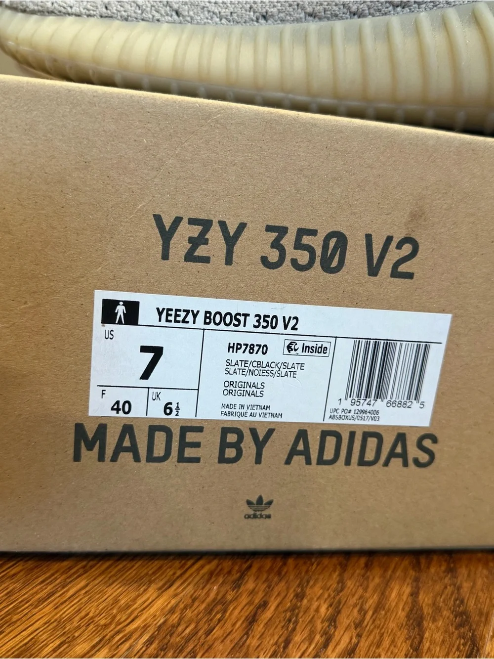 YEEZY mens SPLY-350 Grey/Black Knit Sneakers